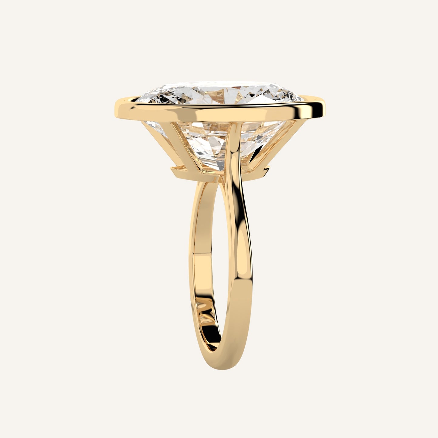 Anello solitario in oro giallo con diamante di laboratorio taglio ovale centrale, firmato LUXE SPARK Diamonds