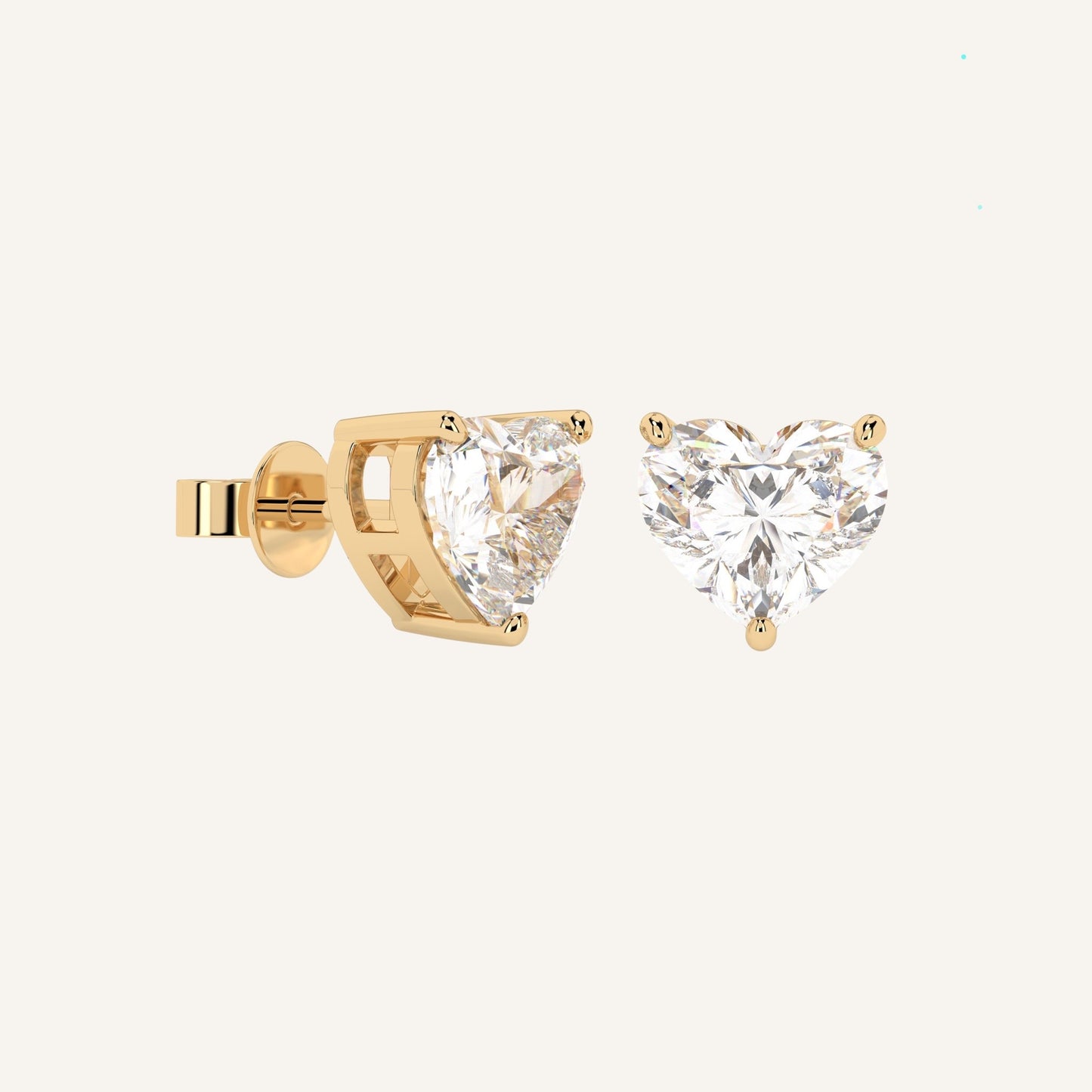 Orecchini punto luce in oro giallo con diamanti di laboratorio bianchi a forma di cuore, firmati LUXE SPARK Diamonds