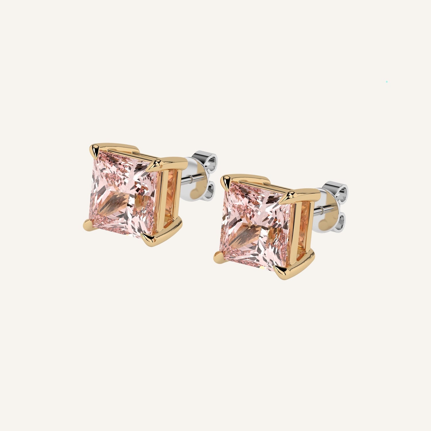 Orecchini in oro giallo con diamanti di laboratorio fancy vivid pink taglio princess, firmati LUXE SPARK Diamonds