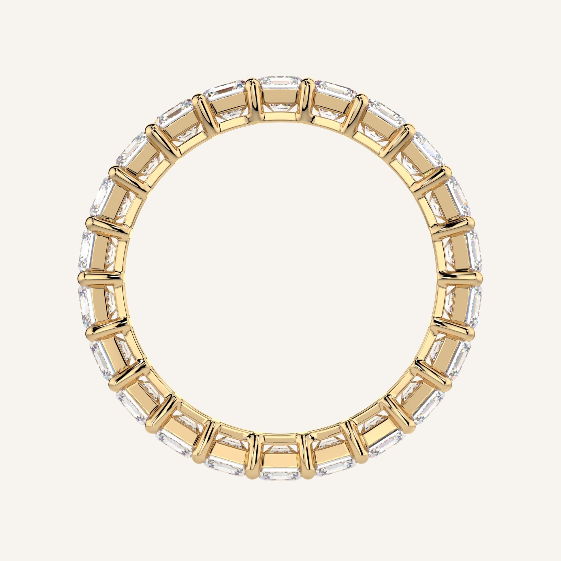Anello eternity in oro giallo con diamanti di laboratorio taglio smeraldo, firmato LUXE SPARK Diamonds