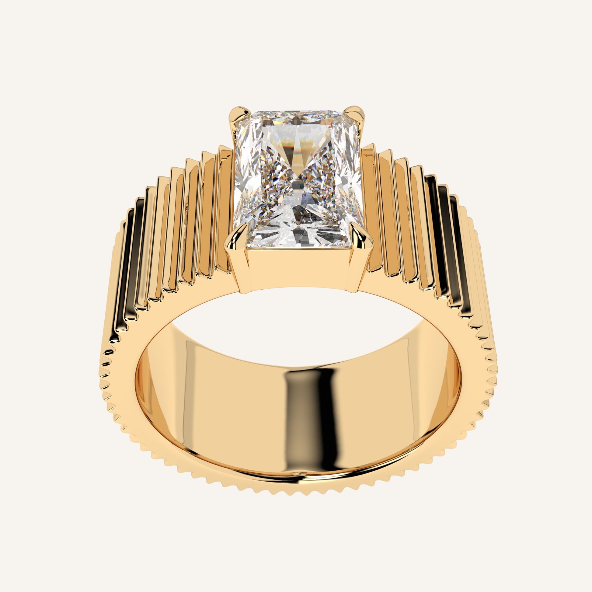Anello a fascia in oro giallo con motivo cannettè e diamante di laboratorio centrale taglio radiant, firmato LUXE SPARK Diamonds