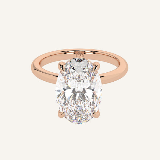 Anello solitario in oro rosa con diamante di laboratorio taglio ovale centrale, firmato LUXE SPARK Diamonds