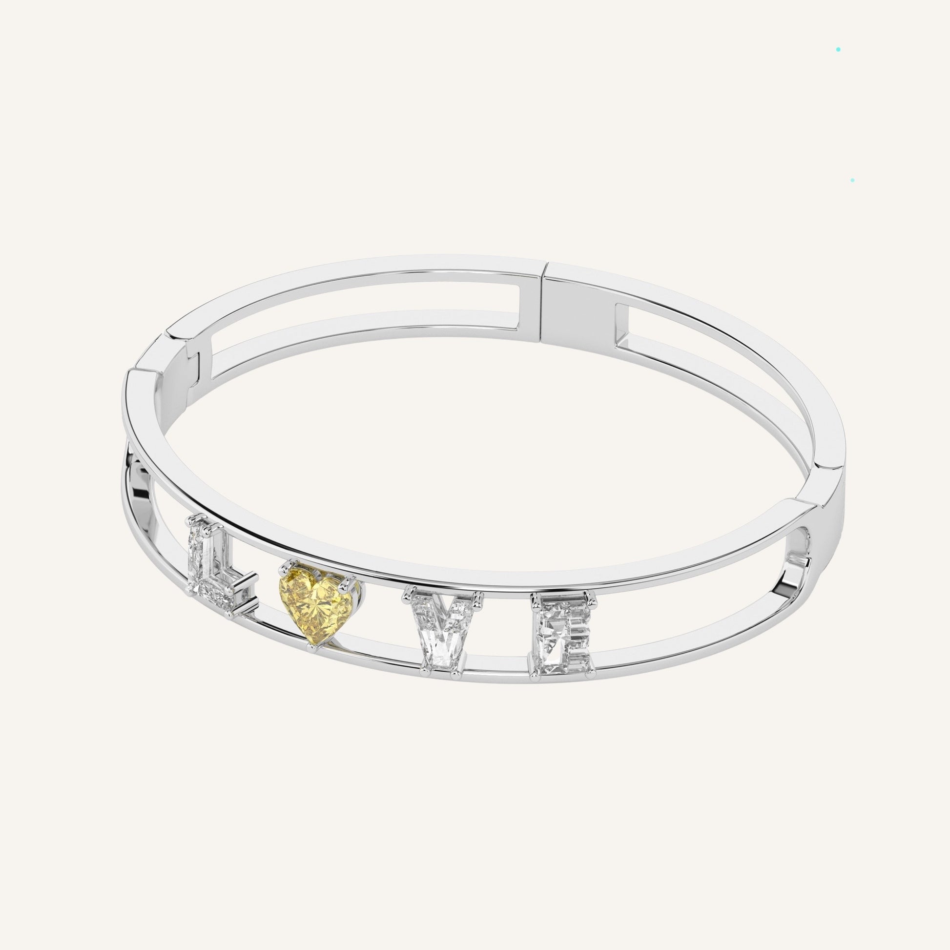 Bracciale LOVE in oro bianco con cuore fancy yellow in diamante di laboratorio e iniziale personalizzata, firmato LUXE SPARK Diamonds