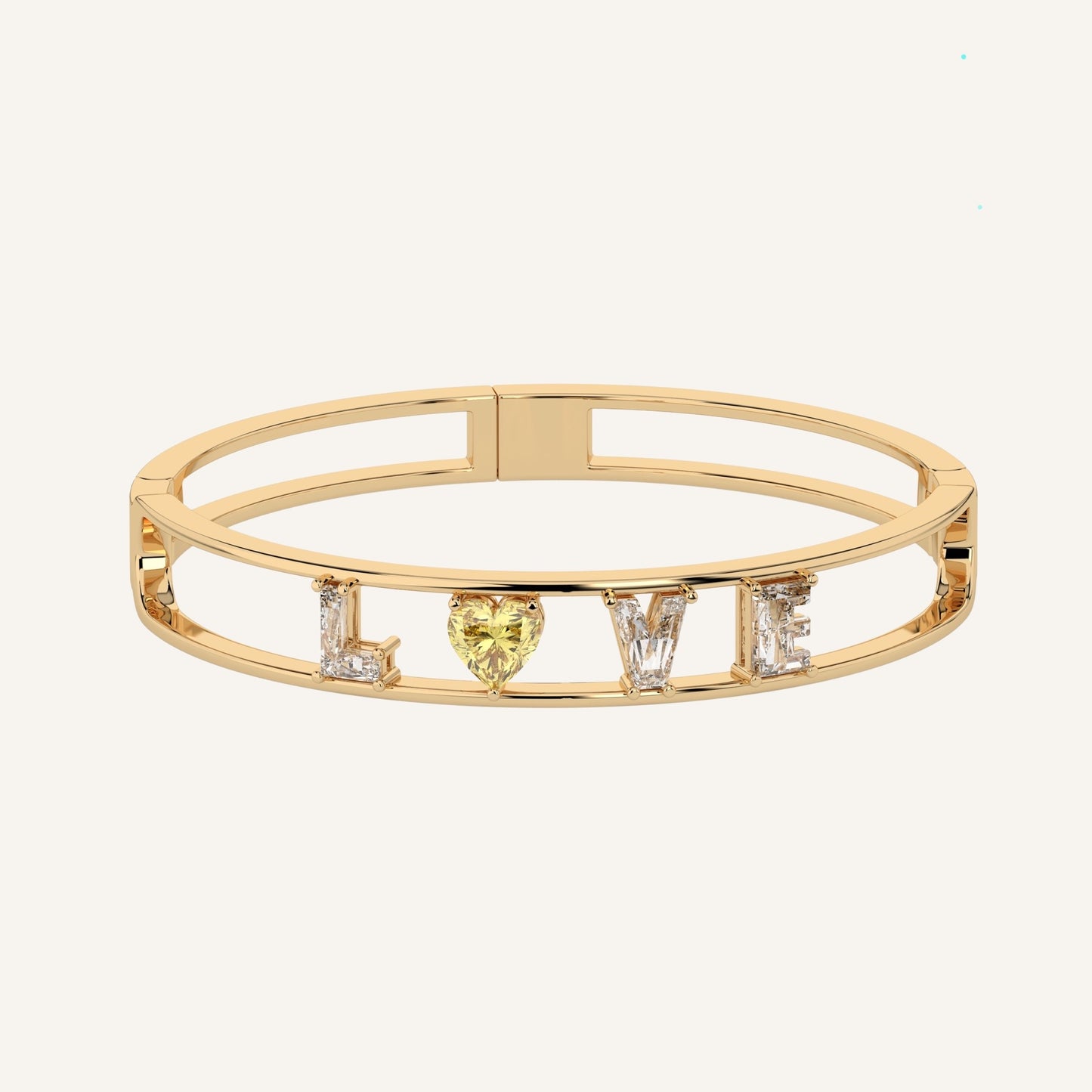 Bracciale LOVE in oro giallo con diamante di laboratorio fancy yellow a forma di cuore e iniziale, firmato LUXE SPARK Diamonds